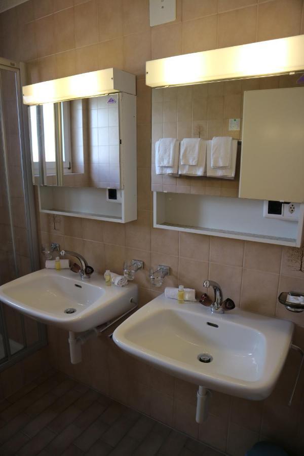 Spenglers Inn Ostrava Dış mekan fotoğraf